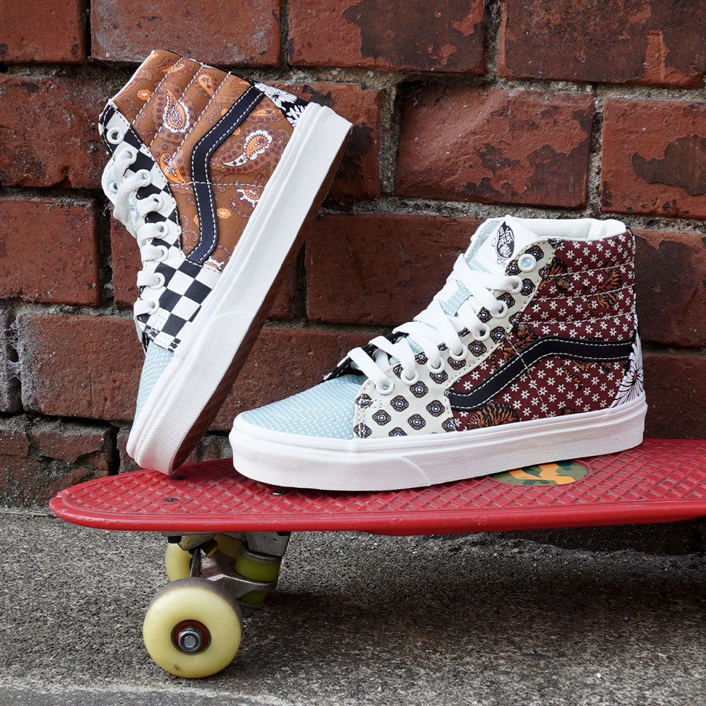 Vans Sk8-Hi Canvas High-Top-Sneaker Black/True White Damen, Herren – Bild 7